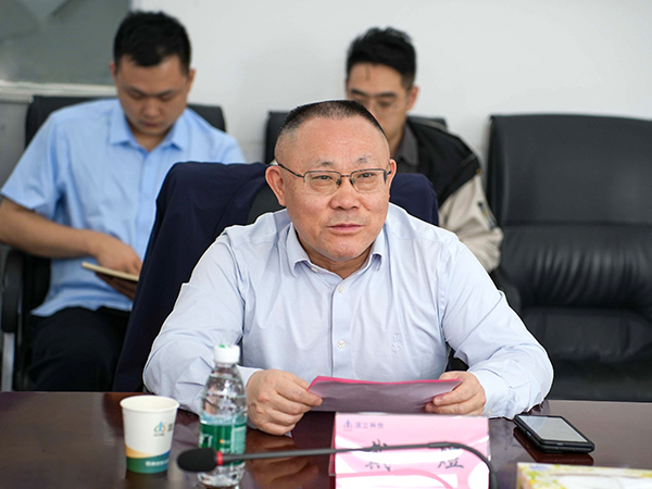 重點(diǎn)研發(fā)計(jì)劃項(xiàng)目——“國(guó)產(chǎn)大飛機(jī)起落架先進(jìn)熱處理技術(shù)及關(guān)鍵裝備研制”啟動(dòng)會(huì)順利召開(kāi) (3).jpg 重點(diǎn)研發(fā)計(jì)劃項(xiàng)目——“國(guó)產(chǎn)大飛機(jī)起落架先進(jìn)熱處理技術(shù)及關(guān)鍵裝備研制”啟動(dòng)會(huì)順利召開(kāi) (3).jpg