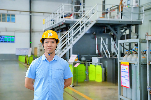 頂立科技 何立志.jpg 頂立科技 何立志.jpg